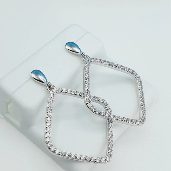 "925 Sterling Silver Cubic Zirconia Earrings, UU1P6A6115 - Picture 5 of 9